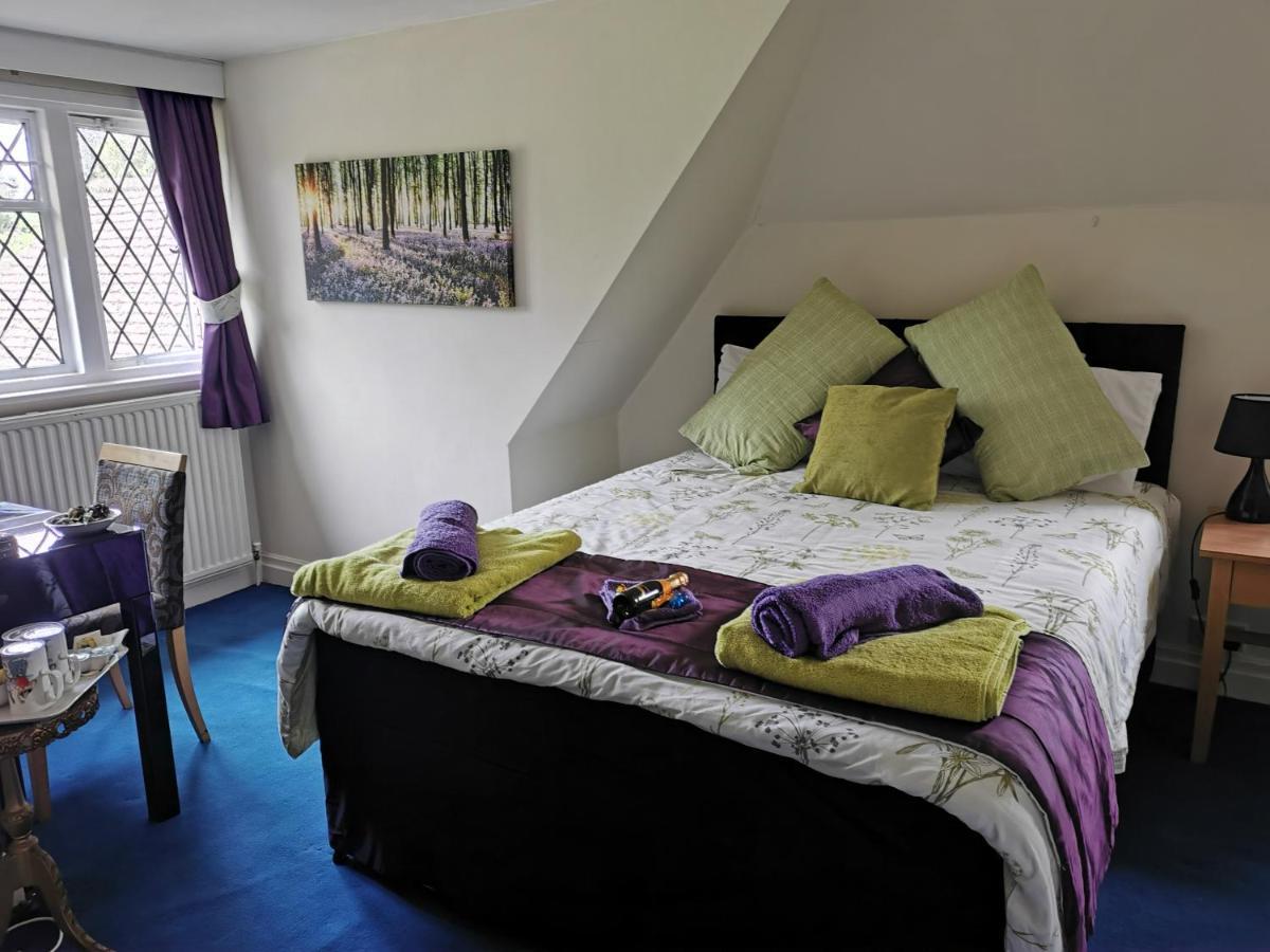 Апартаменты Peaceful Retreat Hideaway Surrey Эшер Экстерьер фото